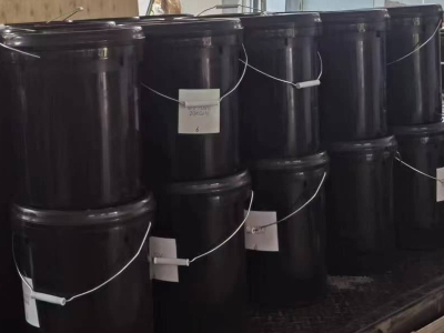 الطبقة الشفافة الخالية من البرايمر هي نوع خاص من الطبقة الشفافة التي يمكن تطبيقها مباشرة دون الحاجة إلى طبقة أساس.