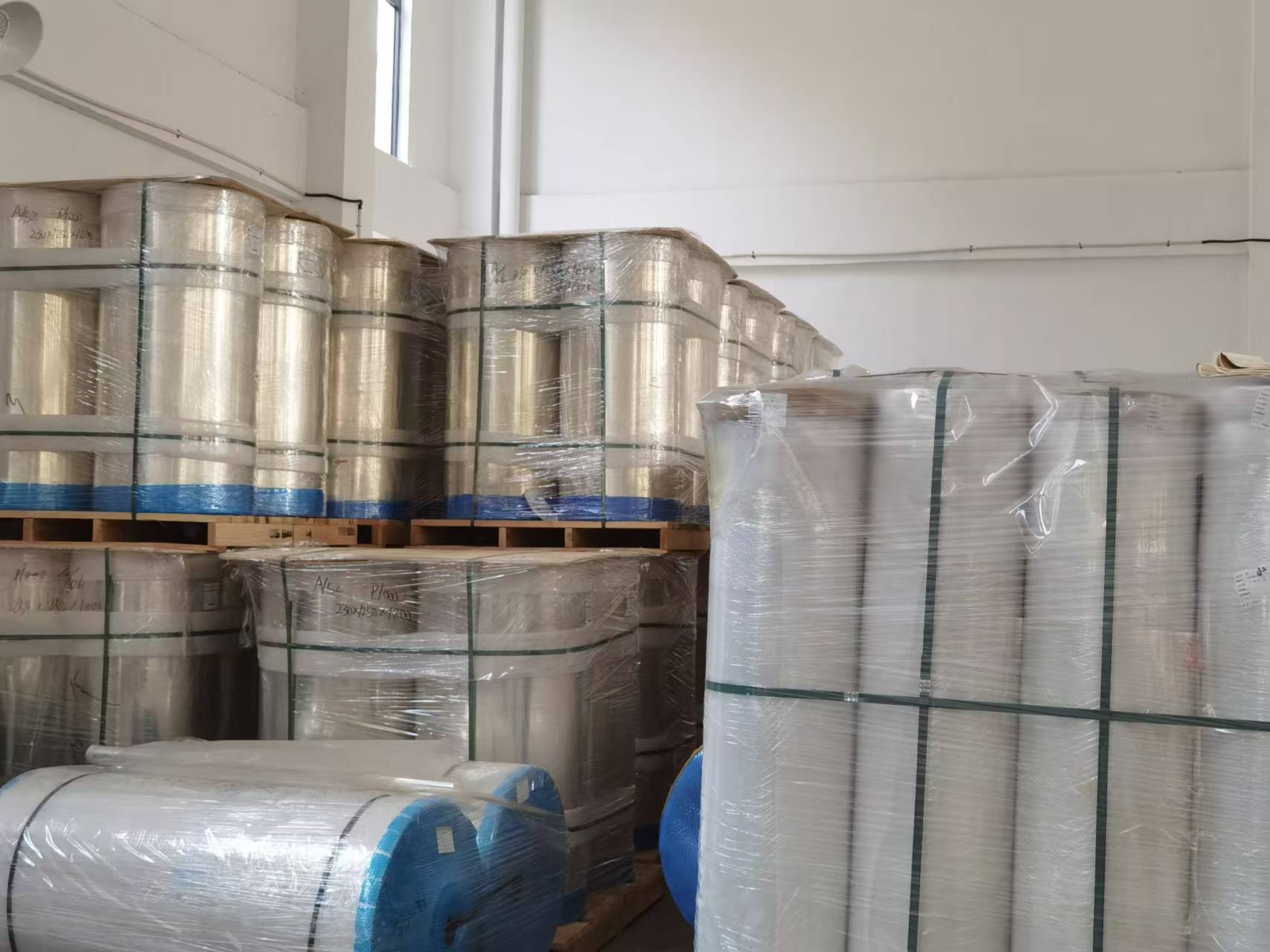 مستودع المواد الخام