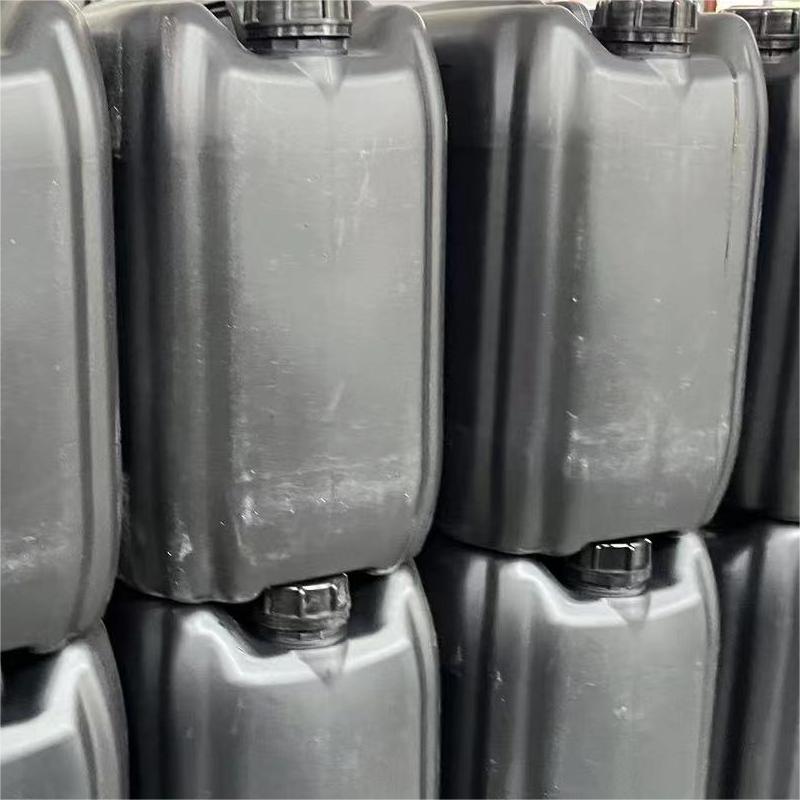 تشكيل طبقة ناعمة: هذا يعني أن الطبقة التي تتكون بعد التطبيق تكون ناعمة وحساسة وذات ملمس سطحي ممتاز.