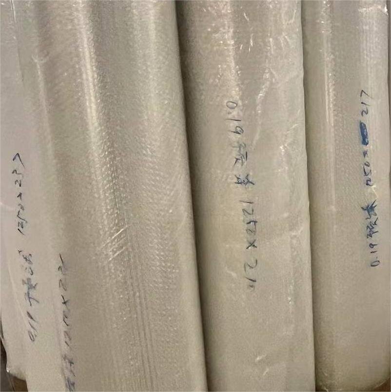 تعمل الصلابة العالية ومقاومة التآكل للطبقة المطلية مسبقًا على التخلص من الخدوش التي قد تحدث أثناء الاستخدام اليومي وتحافظ على السطح نظيفًا كأنه جديد.